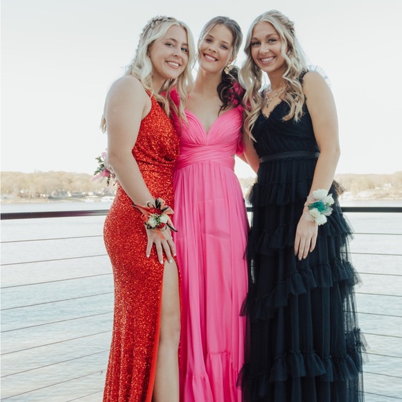 Betsy & Adam Prom dress - Picture 2 of 5